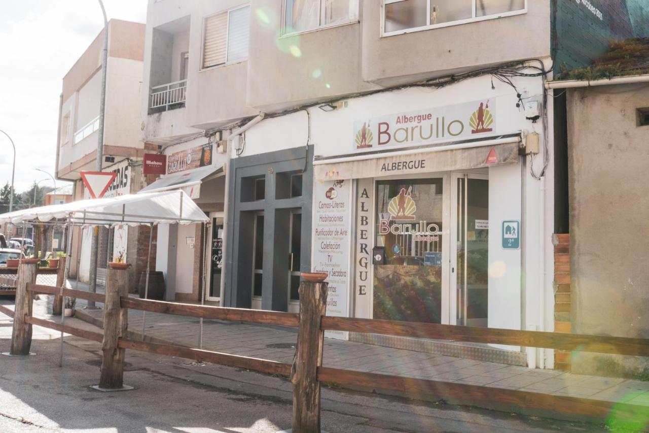 Albergue Barullo - Cubiculos - Literas - Habitaciones Sarria Exterior photo